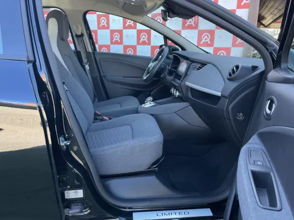 Renault Zoe 2021 - 18490 EUR, 34075 km - AUTO.MOTO.pt - 34075km - foto 14 de 21