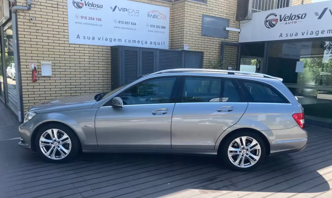 Mercedes-Benz C 220 2012 - 11450 EUR, 343400 km - 343400km - foto 2 de 22
