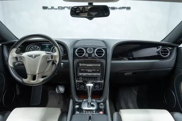 Bentley Continental 2015 - 119950 EUR, 58000 km - AUTO.MOTO.pt - 58000km - foto 21 de 46