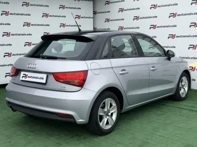 Audi A1 Sportback 2015 - 13990 EUR, 101817 km - AUTO.MOTO.pt - 101817km - foto 9 de 10