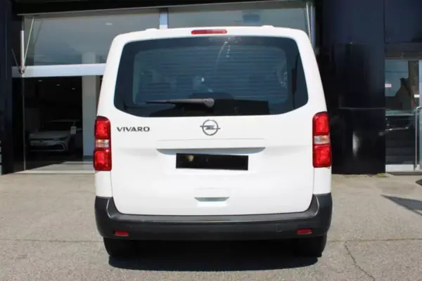Opel Vivaro 2022 - 26900 EUR, 66638 km - AUTO.MOTO.pt - 66638km - foto 16 de 18