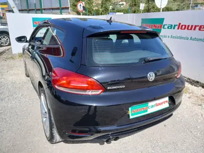 Volkswagen Scirocco 2009 - 8300 EUR, 188362 km - AUTO.MOTO.pt - 188362km - foto 13 de 26