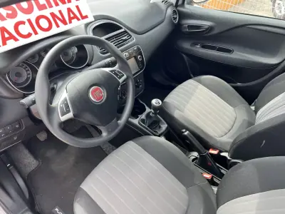 Fiat Punto 2018 - 7950 EUR, 94784 km - 94784km - foto 17 de 20
