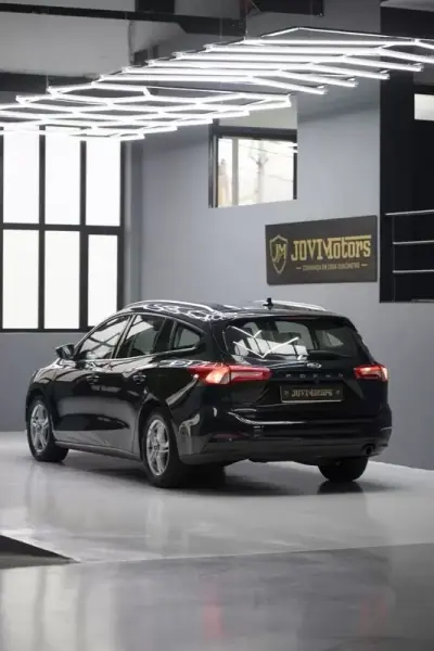 Ford Focus 2021 - 13850 EUR, 196506 km - AUTO.MOTO.pt - 196506km - foto 39 de 42