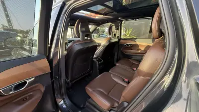 Volvo XC 90 2021 - 43990 EUR, 104000 km - AUTO.MOTO.pt - 104000km - foto 25 de 47