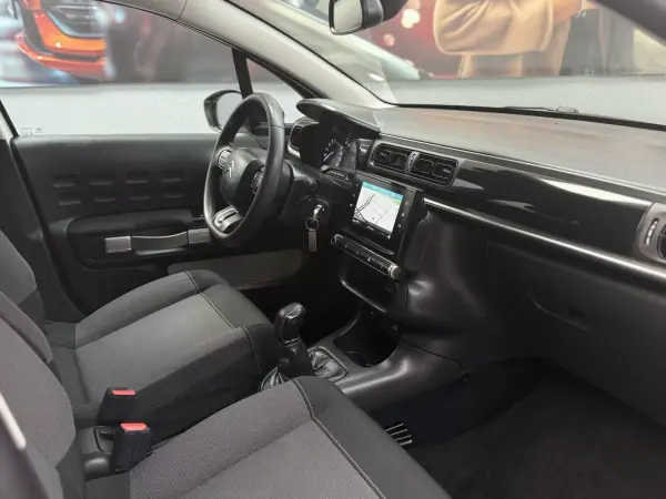 Citroën C3 2019 - 9900 EUR, 170000 km - 170000km - foto 11 de 18