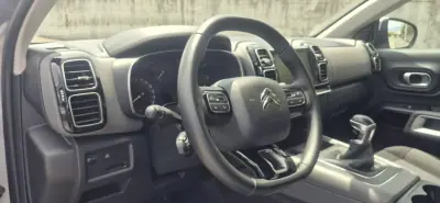 Citroën C5 Aircross 2020 - 18950 EUR, 62000 km - AUTO.MOTO.pt - 62000km - foto 10 de 26