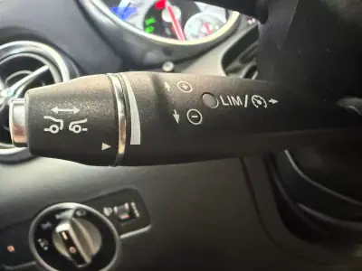Mercedes-Benz SLK 250 2016 - 34000 EUR, 145340 km - AUTO.MOTO.pt - 145340km - foto 36 de 43