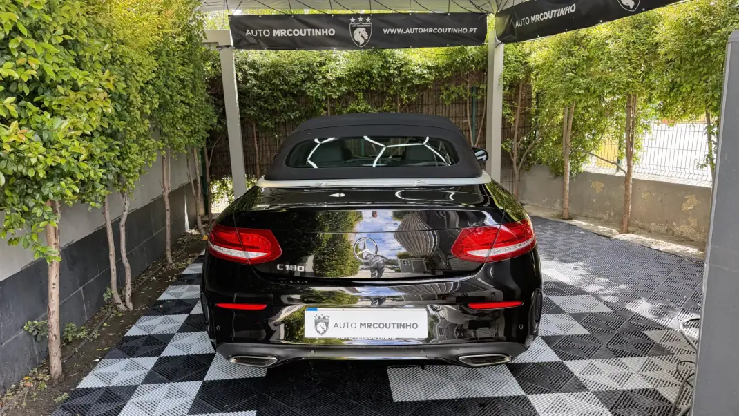 Mercedes-Benz C 180 2018 - 31500 EUR, 111500 km - AUTO.MOTO.pt - 111500km - foto 28 de 29