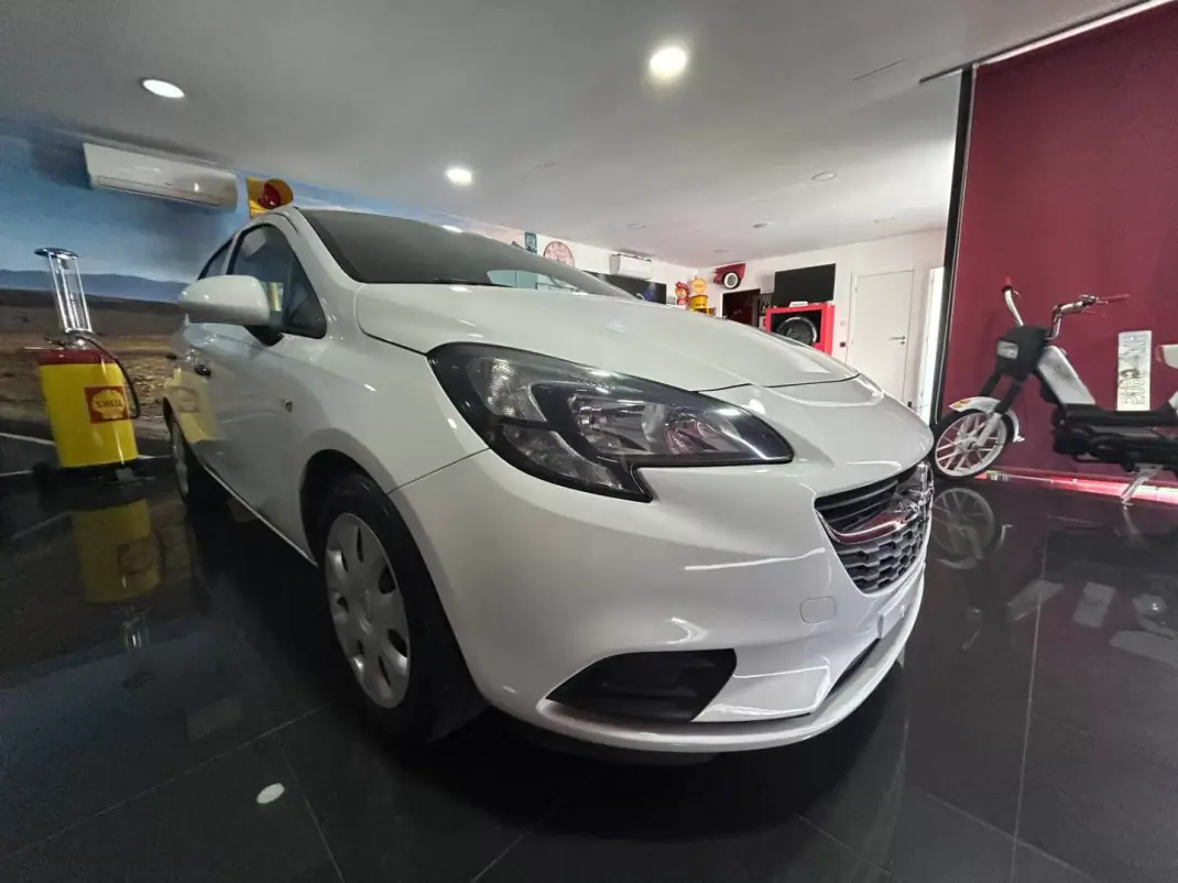 Opel Corsa 2015 - 10950 EUR, 112127 km - AUTO.MOTO.pt - 112127km - foto 8 de 20