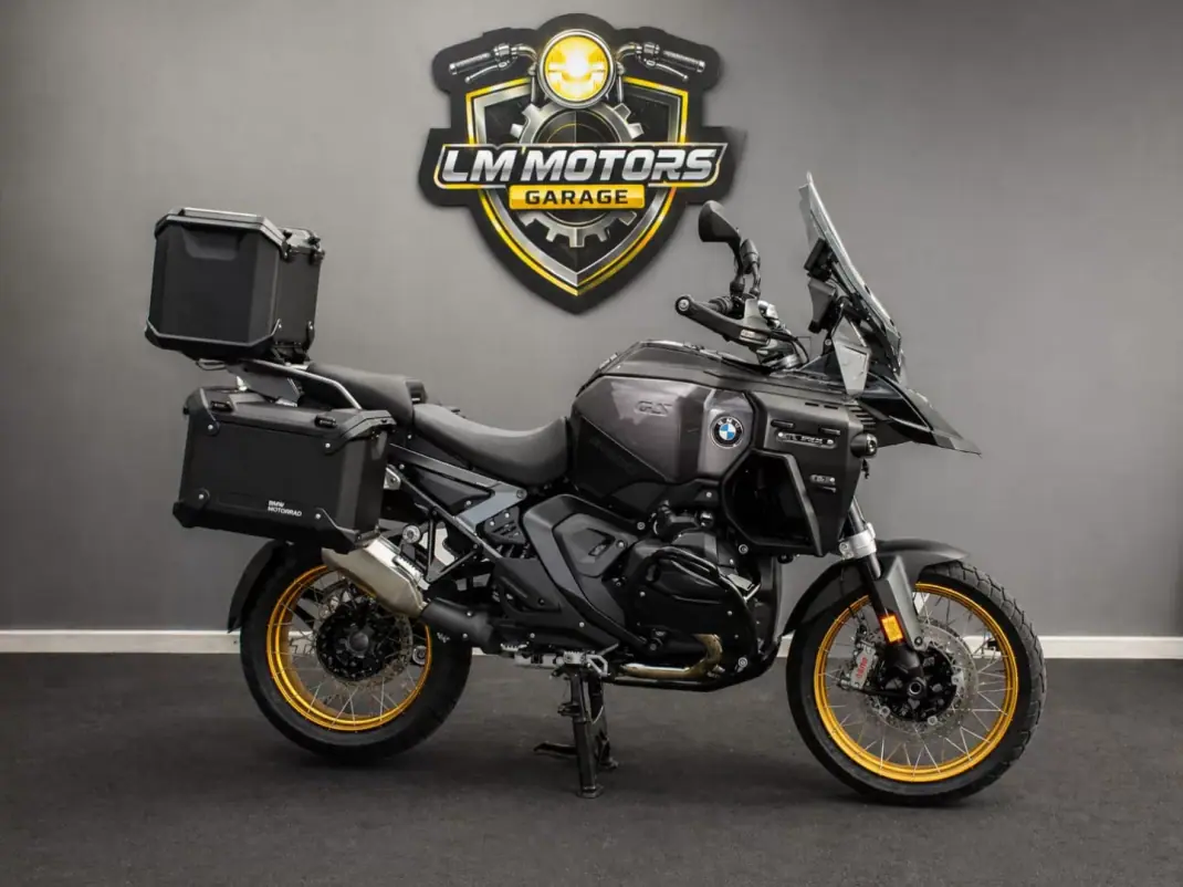 BMW R 1300 GS Adventure 2026 - 33000 EUR, 10 km - AUTO.MOTO.pt - 10km - foto 1 de 8