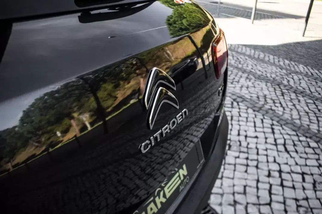 Citroën C4 Cactus 2019 - 9790 EUR, 189313 km - AUTO.MOTO.pt - 189313km - foto 12 de 41