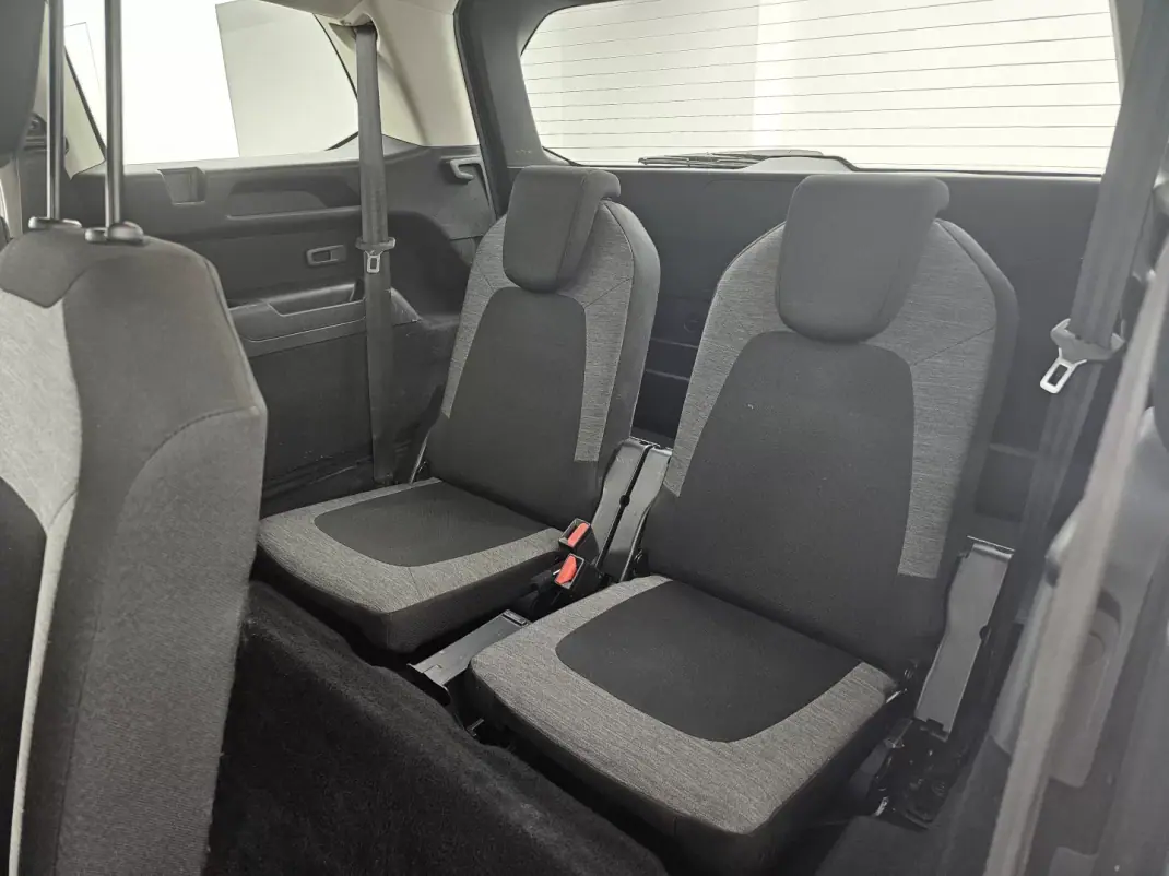 Citroën C4 Grand Picasso 2018 - 13650 EUR, 245556 km - 245556km - foto 21 de 43
