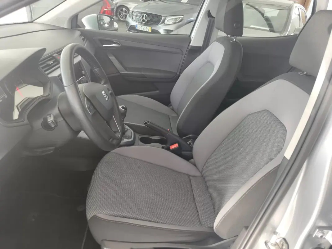 SEAT Arona 2020 - 13900 EUR, 99705 km - 99705km - foto 6 de 16