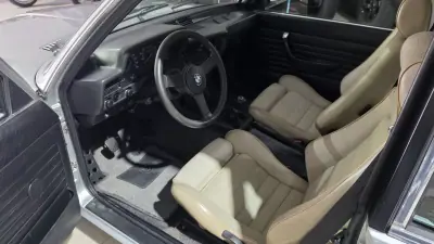 BMW 323 1982 - 27500 EUR, 224548 km - AUTO.MOTO.pt - 224548km - foto 30 de 44