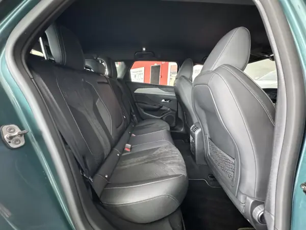 Peugeot 308 SW 2022 - 26990 EUR, 55106 km - AUTO.MOTO.pt - 55106km - foto 13 de 22