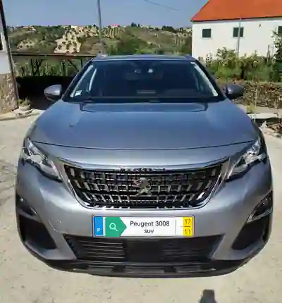 Peugeot 3008 2017 - 14000 EUR, 138000 km - 138000km - foto 3 de 10