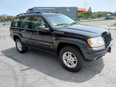 Jeep Grand Cherokee 2000 - 6490 EUR, 221450 km - AUTO.MOTO.pt - 221450km - foto 17 de 39