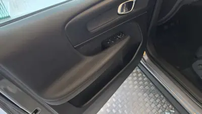 Volvo XC 40 2018 - 21900 EUR, 36539 km - AUTO.MOTO.pt - 36539km - foto 35 de 52
