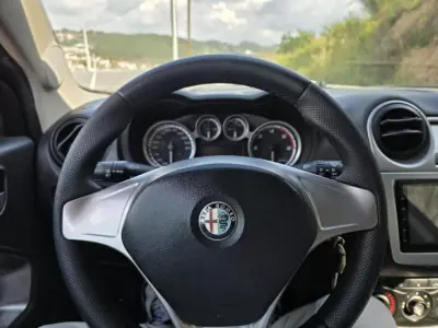 Alfa Romeo MiTo 2010 - 7450 EUR, 163000 km - AUTO.MOTO.pt - 163000km - foto 3 de 20