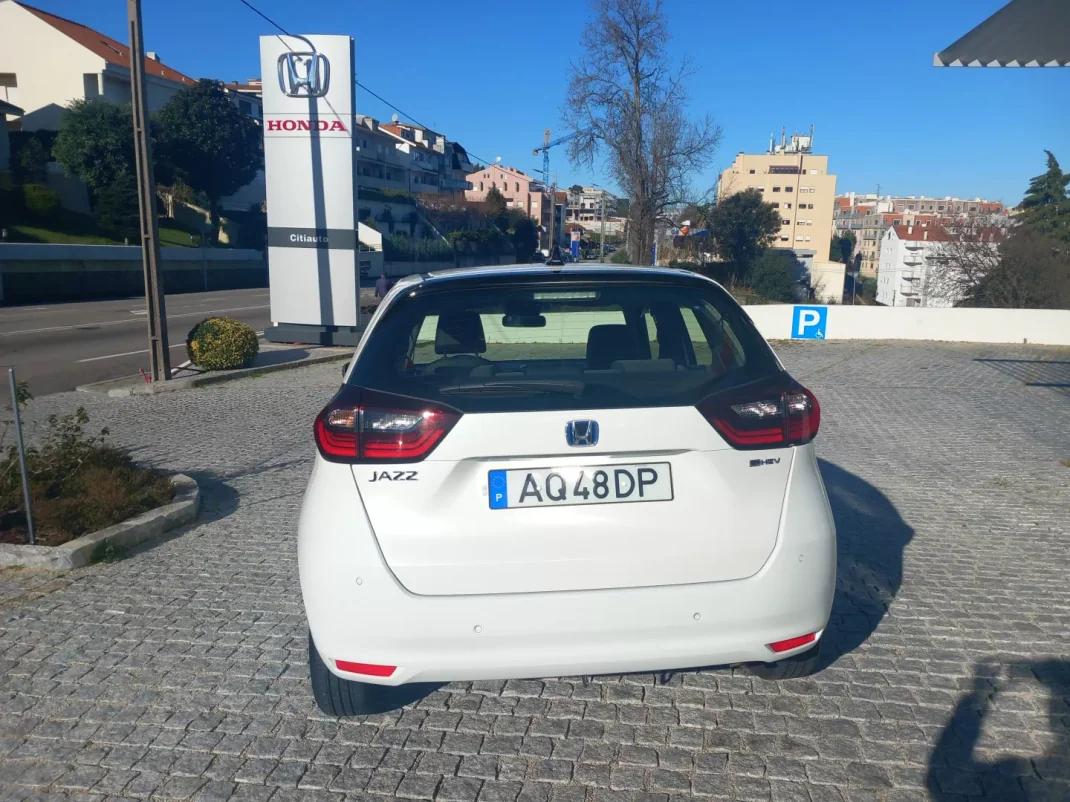 Honda Jazz 2022 - 22500 EUR, 49000 km - AUTO.MOTO.pt - 49000km - foto 5 de 13