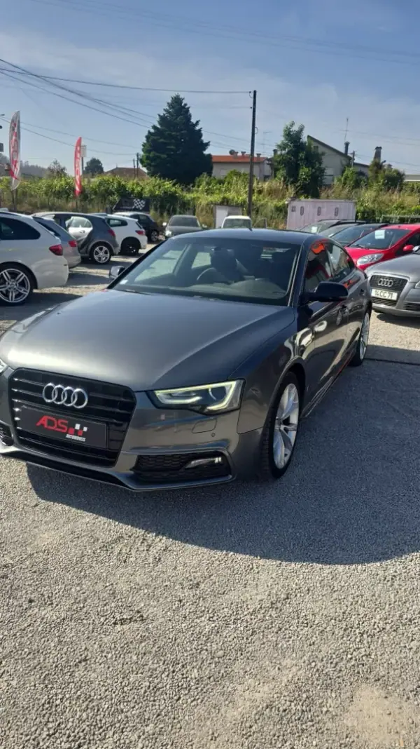 Audi A5 Sportback 2015 - 18490 EUR, 149000 km - AUTO.MOTO.pt - 149000km - foto 4 de 8