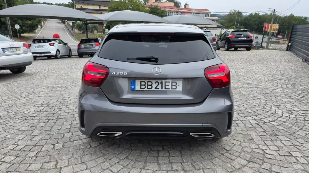 Mercedes-Benz A 200 2015 - 18490 EUR, 99000 km - 99000km - foto 9 de 26