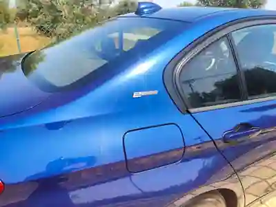 BMW 330 2018 - 15900 EUR, 231000 km - AUTO.MOTO.pt - 231000km - foto 6 de 15