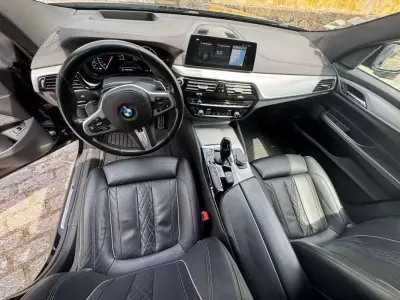 BMW 620 Gran Turismo 2019 - 37900 EUR, 101200 km - AUTO.MOTO.pt - 101200km - foto 9 de 14