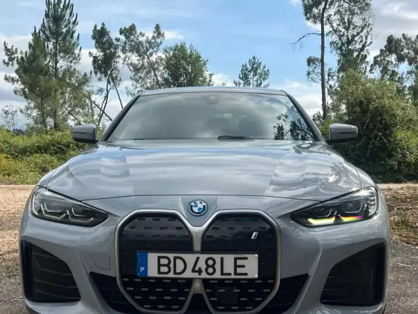 BMW i4 2023 - 41750 EUR, 74000 km - AUTO.MOTO.pt - 74000km - foto 57 de 86