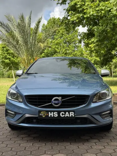 Volvo V60 2015 - 15965 EUR, 271000 km - AUTO.MOTO.pt - 271000km - foto 2 de 22