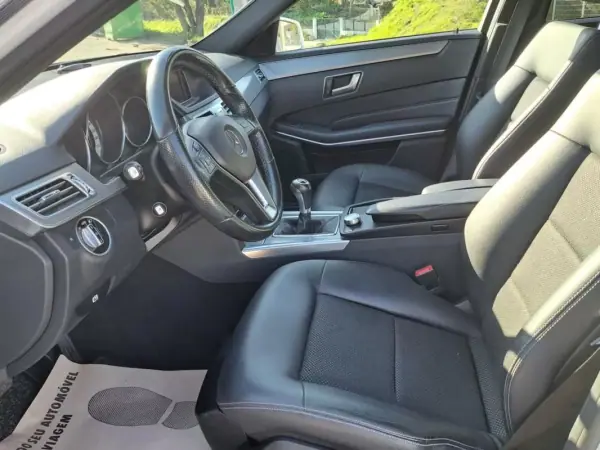 Mercedes-Benz E 220 2014 - 18900 EUR, 213445 km - AUTO.MOTO.pt - 213445km - foto 7 de 46