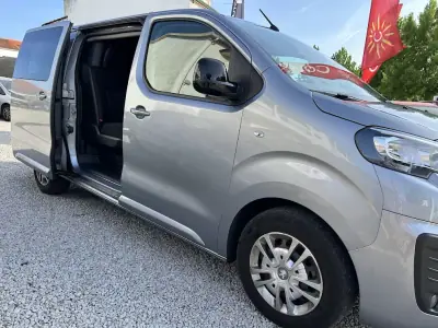 Peugeot Expert 2022 - 28000 EUR, 34255 km - foto 6 de 21