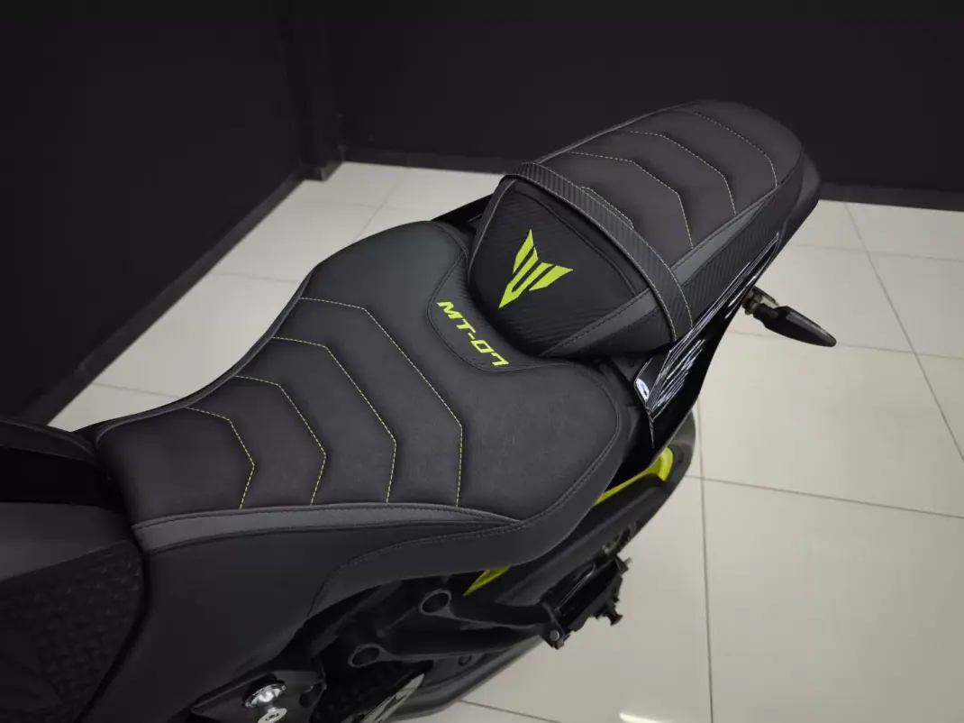 Yamaha MT 07 2018 - 6750 EUR, 21344 km - AUTO.MOTO.pt - 21344km - foto 11 de 16