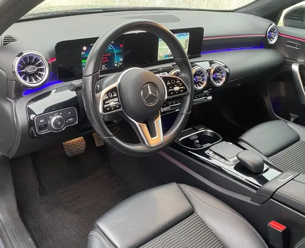 Mercedes-Benz A 250 2021 - 27900 EUR, 106000 km - AUTO.MOTO.pt - 106000km - foto 6 de 21