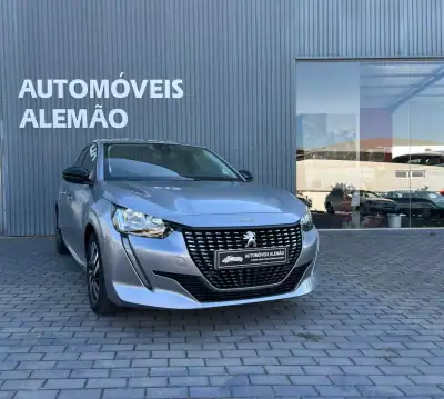 Peugeot 208 2023 - 16250 EUR, 51669 km - AUTO.MOTO.pt - 51669km - foto 2 de 19