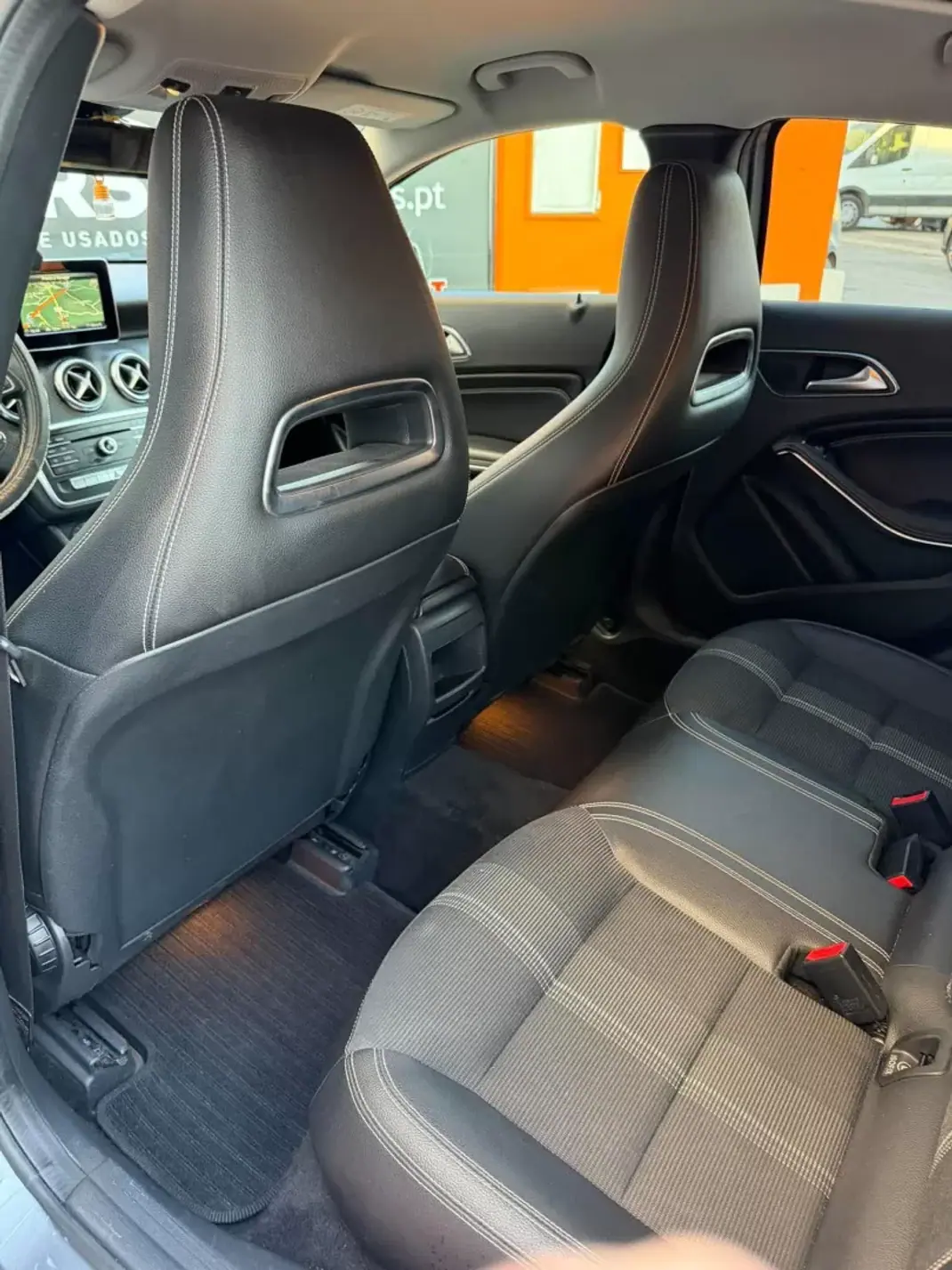 Mercedes-Benz A 180 2018 - 15900 EUR, 138911 km - 138911km - foto 16 de 20