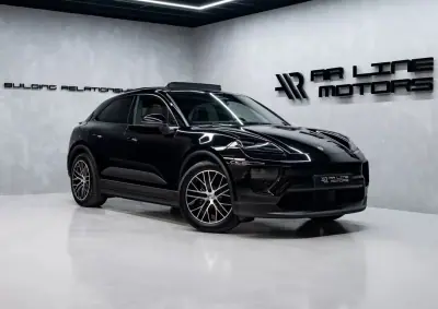 Porsche Macan 2026 - 89950 EUR, 6500 km - 6500km - foto 1 de 60