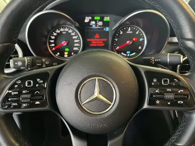 Mercedes-Benz C 300 2020 - 23800 EUR, 127619 km - 127619km - foto 11 de 25