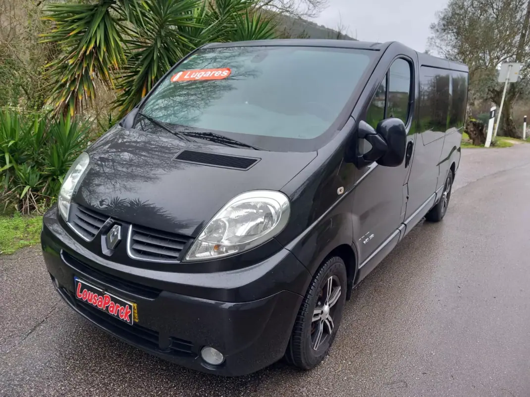 Renault Trafic 2014 - 14000 EUR, 329000 km - AUTO.MOTO.pt - 329000km - foto 4 de 25