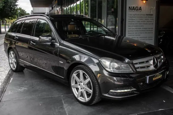 Mercedes-Benz C 220 2012 - 8450 EUR, 318339 km - AUTO.MOTO.pt - 318339km - foto 5 de 26