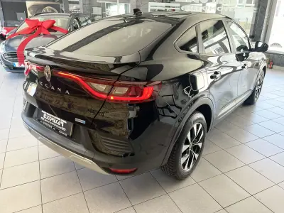 Renault Arkana 2022 - 19800 EUR, 90201 km - 90201km - foto 4 de 26