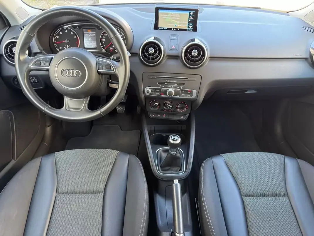 Audi A1 Sportback 2017 - 11900 EUR, 101200 km - 101200km - foto 3 de 20