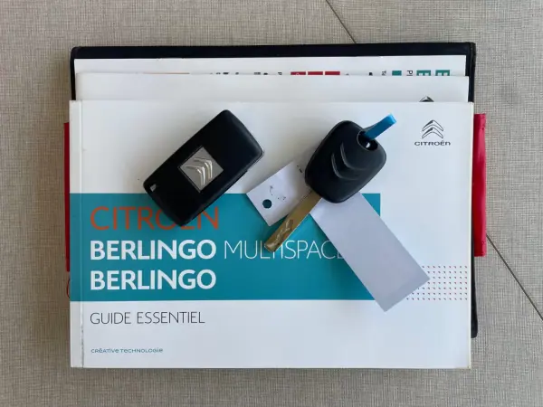 Citroën Berlingo 1.6 HDi Longa 2019 - 11750 EUR, 106000 km - AUTO.MOTO.pt - 106000km - foto 30 de 30