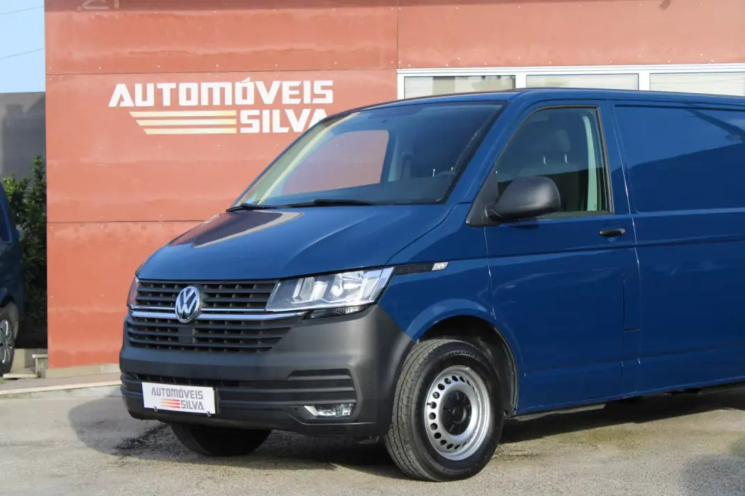 VW Transporter 2.0 TDI Confortline Extra AC 2020 - 17990 EUR, 199000 km - AUTO.MOTO.pt - 199000km - foto 3 de 24