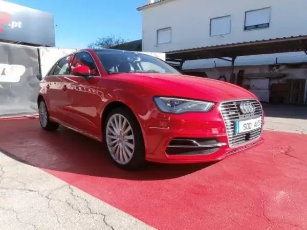 Audi A3 Sportback 2015 - 17500 EUR, 195633 km - AUTO.MOTO.pt - 195633km - foto 4 de 41