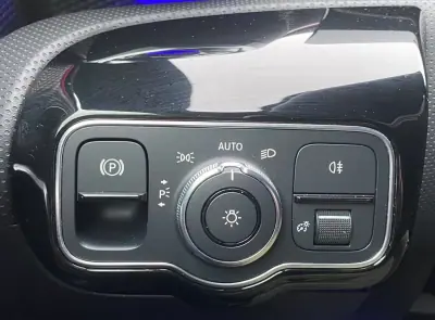 Mercedes-Benz A 250 2021 - 27900 EUR, 106000 km - AUTO.MOTO.pt - 106000km - foto 17 de 21