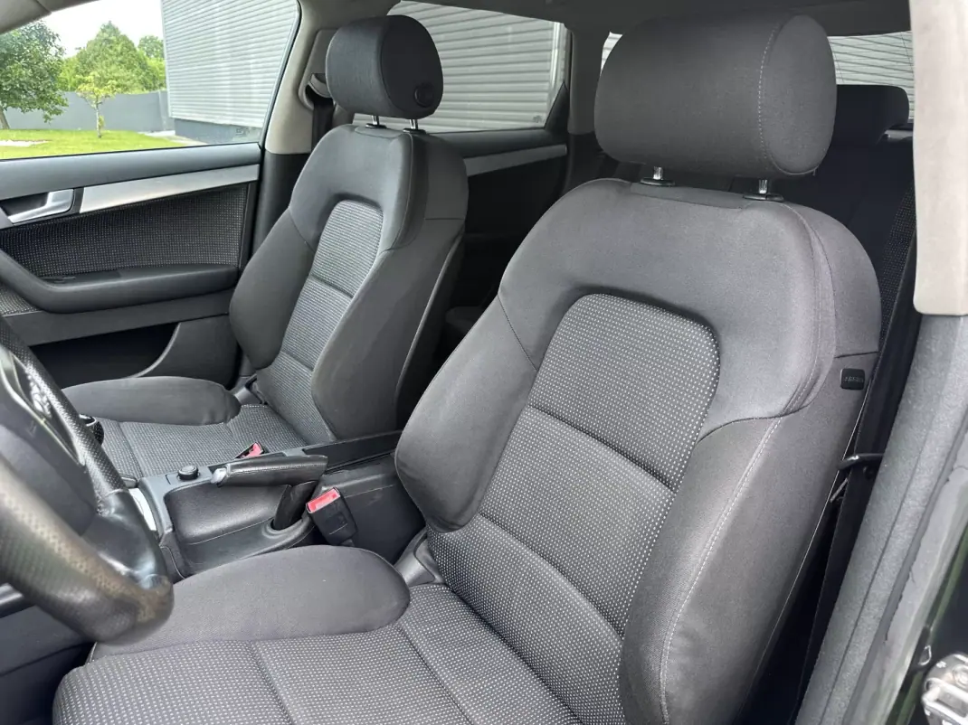 Audi A3 Sportback 2007 - 6900 EUR, 350000 km - AUTO.MOTO.pt - 350000km - foto 28 de 49