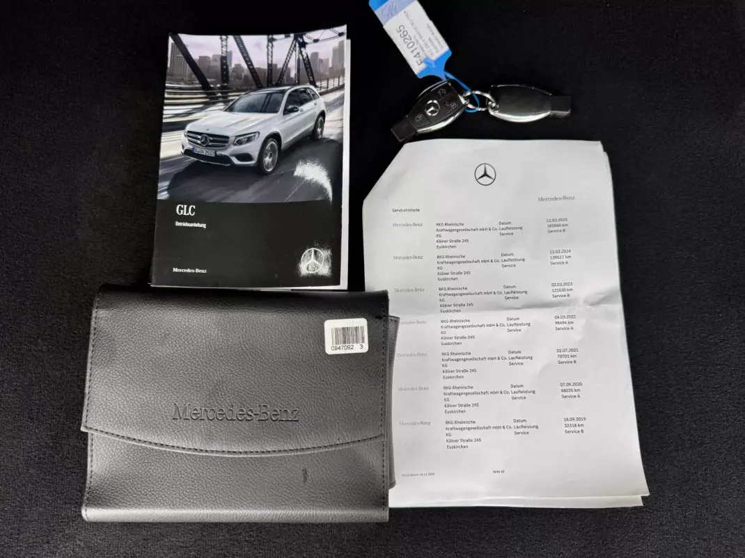 Mercedes-Benz GLC 250 2018 - 34990 EUR, 175000 km - AUTO.MOTO.pt - 175000km - foto 33 de 33