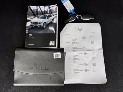 Mercedes-Benz GLC 250 2018 - 34990 EUR, 175000 km - AUTO.MOTO.pt - 175000km - foto 33 de 33